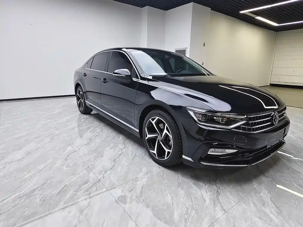 Volkswagen Magotan 2023 из CN, фото 4
