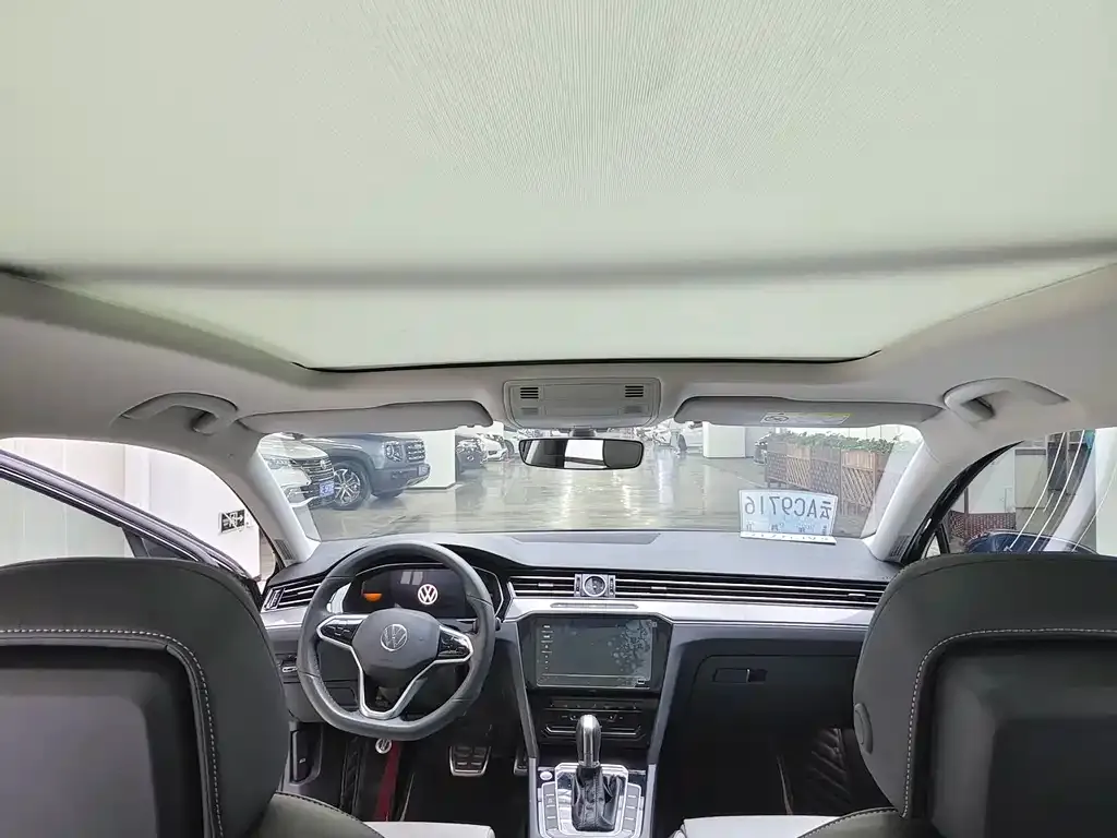 Volkswagen Magotan 2023 из CN, фото 5