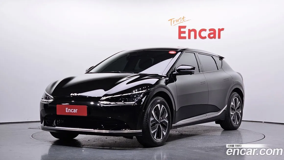 Kia EV6 — фото 1