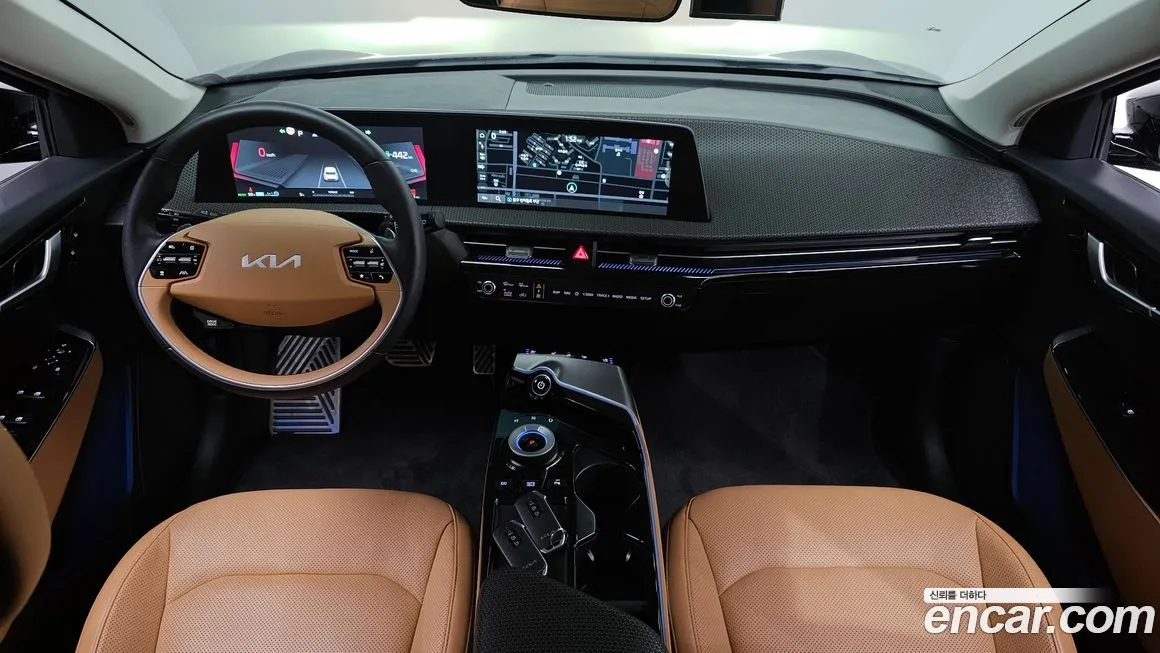 Kia EV6 — фото 8
