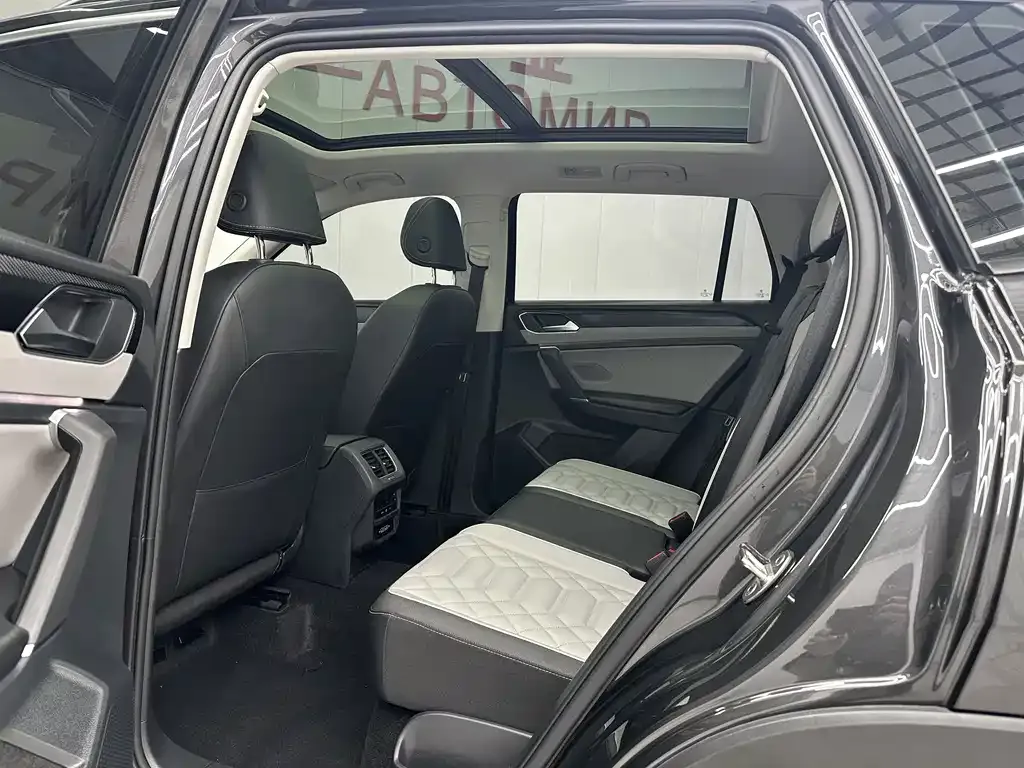 Volkswagen Tayron 2022 из CN, фото 8