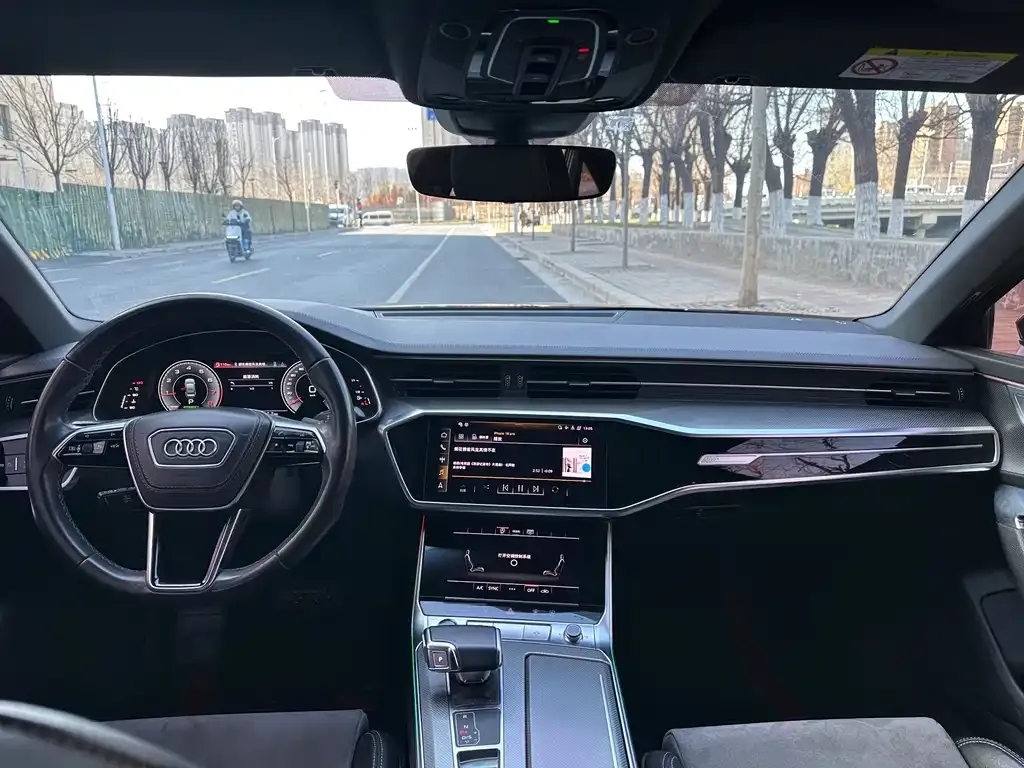 Audi A6L 2023 из CN, фото 2