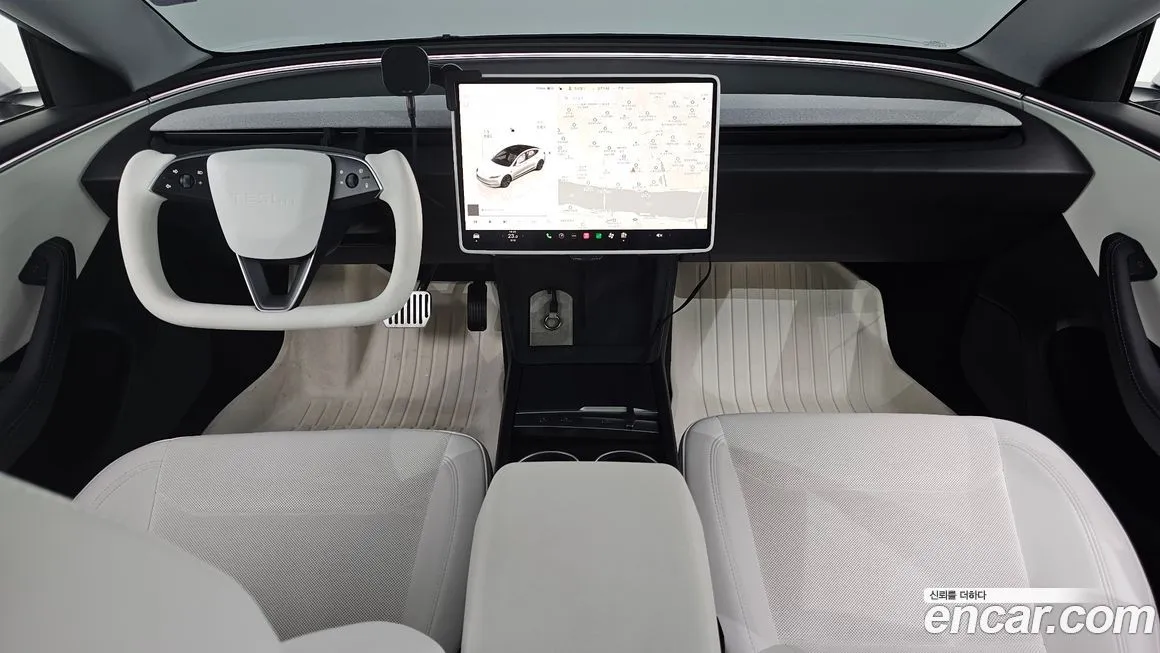 Tesla Model 3 — фото 9