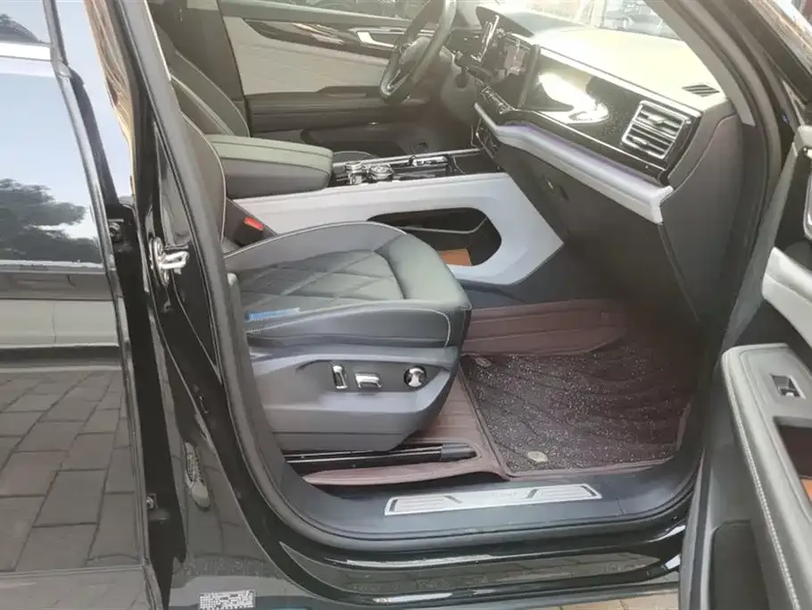 Volkswagen Teramont 2024 из CN, фото 6