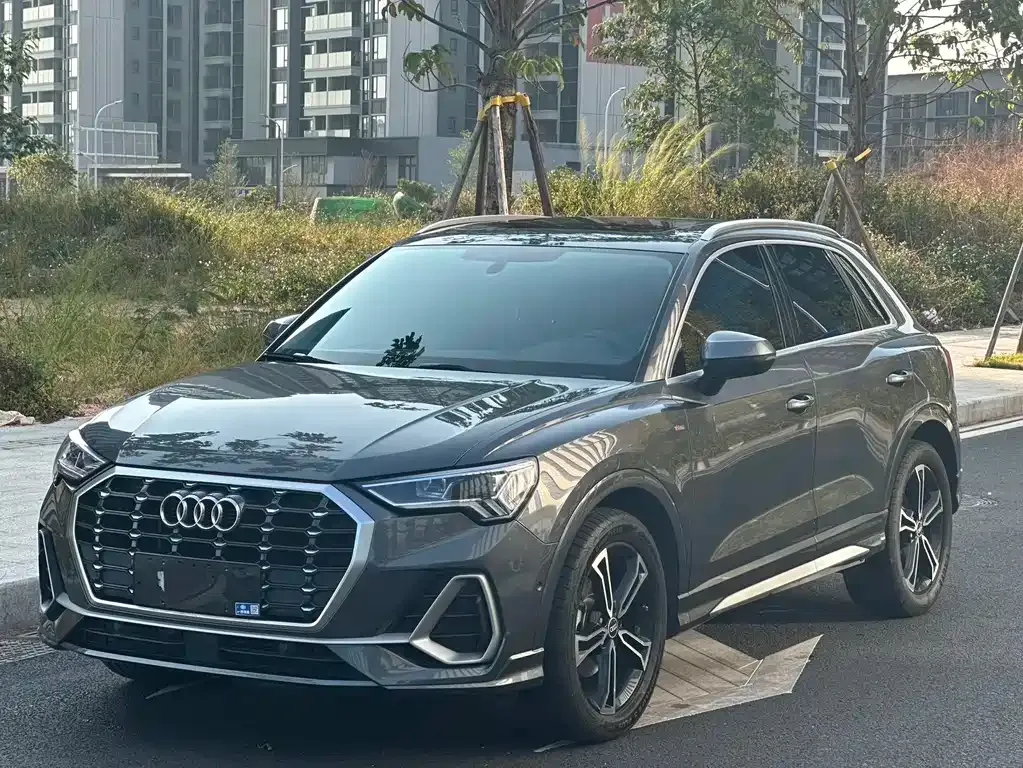 Audi Q3 2022 из CN, фото 1