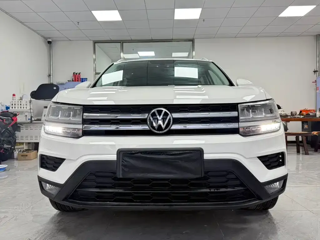 Volkswagen Tharu — фото 7