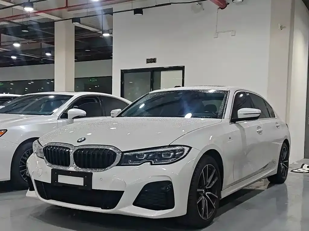 BMW 3 Series — фото 1