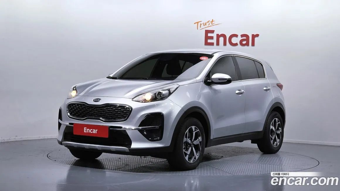 Kia Sportage — фото 1