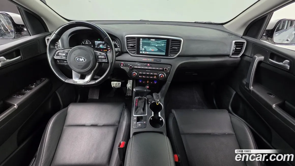 Kia Sportage — фото 8