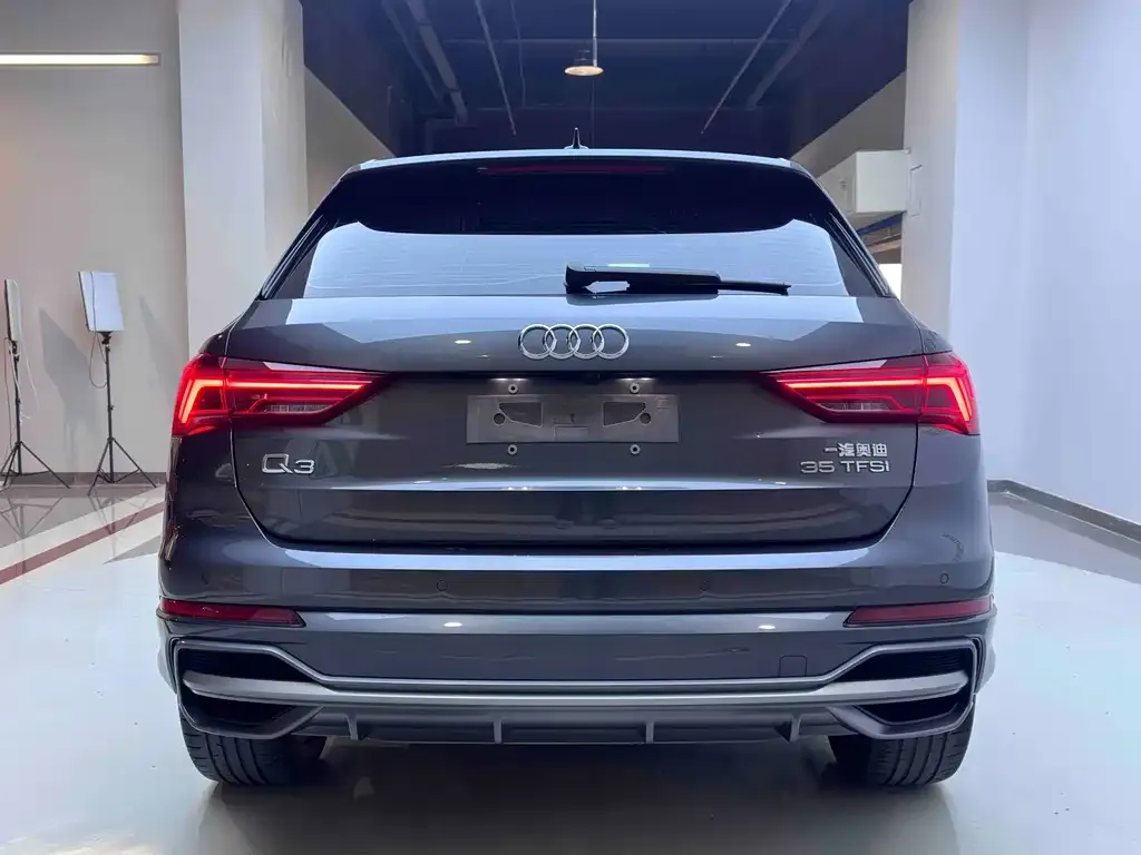 Audi Q3 — фото 4