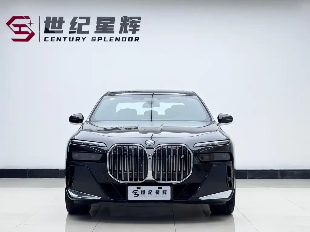 BMW i7 2025 из CN, фото 2