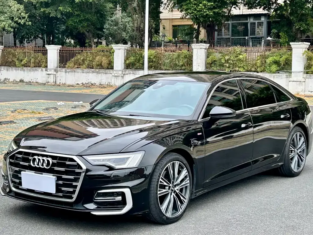 Audi A6L 2023 из CN, фото 1