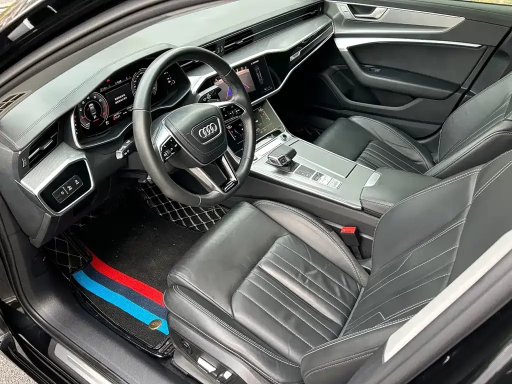 Audi A6L 2023 из CN, фото 8