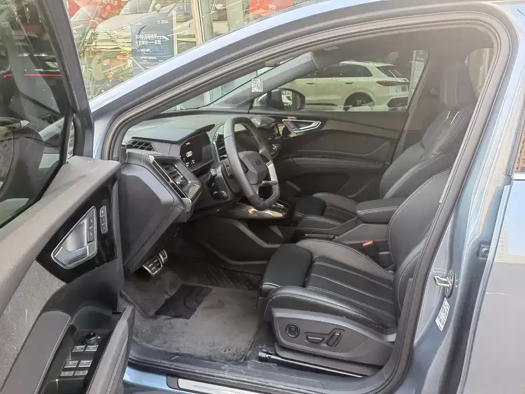Audi Q4 e-tron 2025 из CN, фото 3