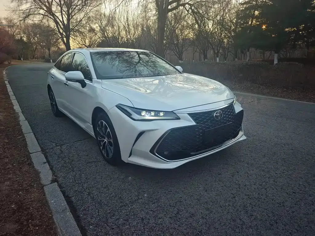 Toyota Avalon 2022 из CN, фото 8