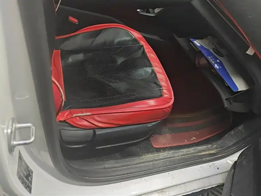 Hyundai Elantra 2023 из CN, фото 8