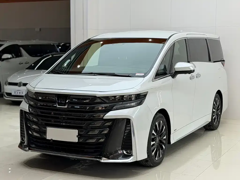 Toyota Vellfire 2023 из CN, фото 2