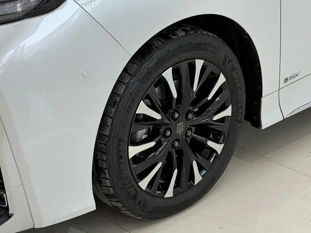Toyota Vellfire 2023 из CN, фото 5