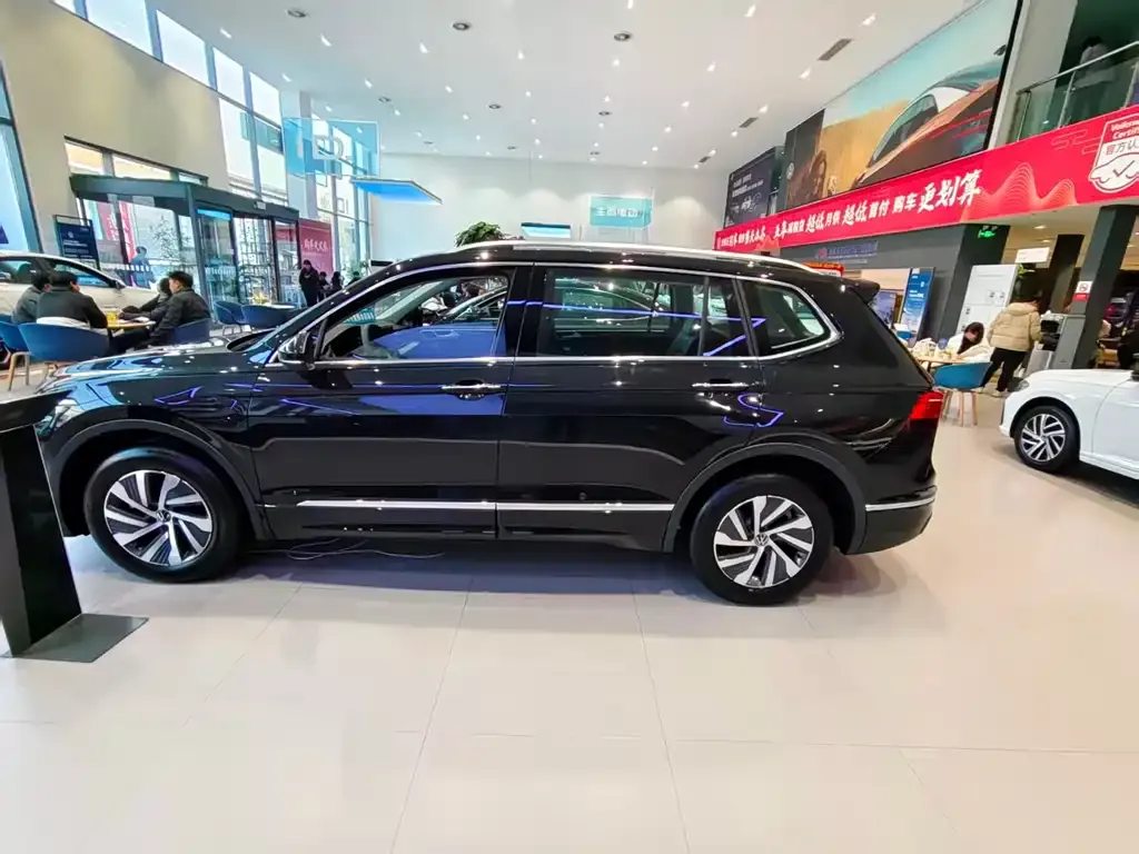 Volkswagen Tiguan L New Energy 2025 из CN, фото 4