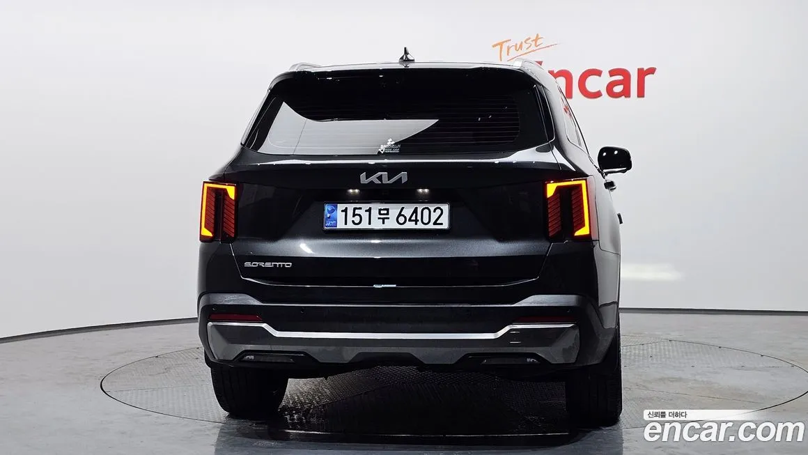 Kia Sorento — фото 4