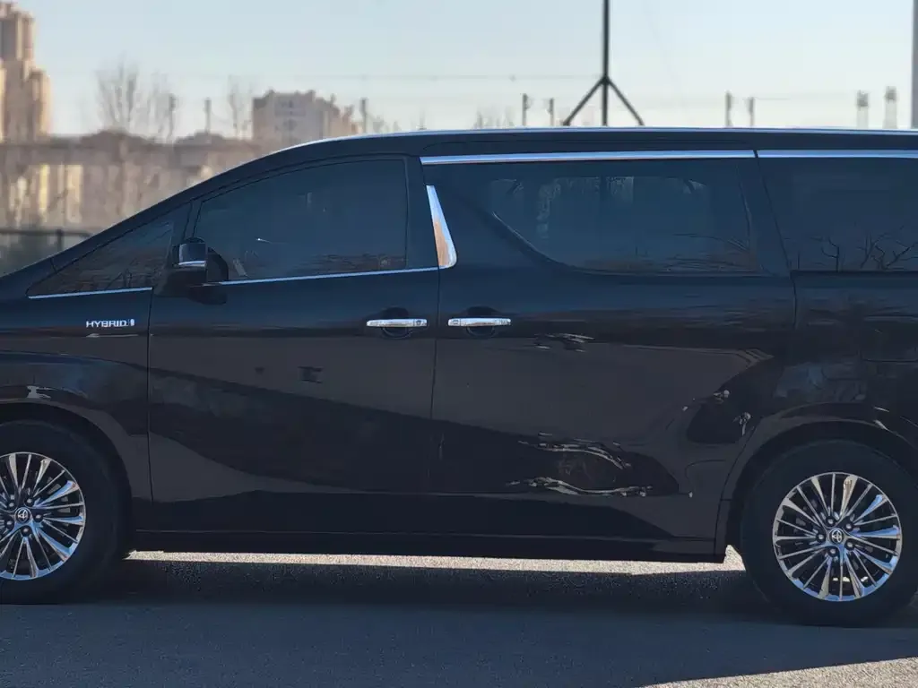 Toyota Vellfire 2021 из CN, фото 3