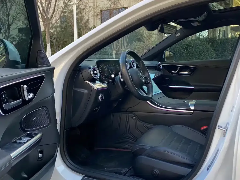 Mercedes-Benz C-Class 2024 из CN, фото 3