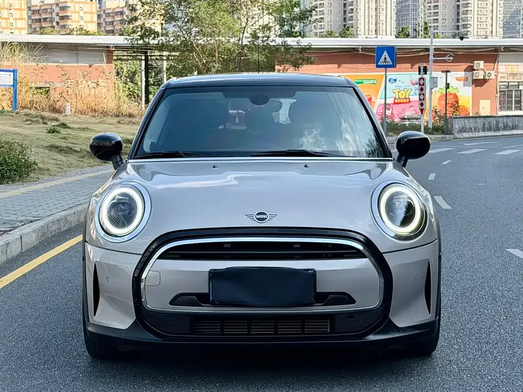 MINI Cooper (3-door) 2024 из CN, фото 9