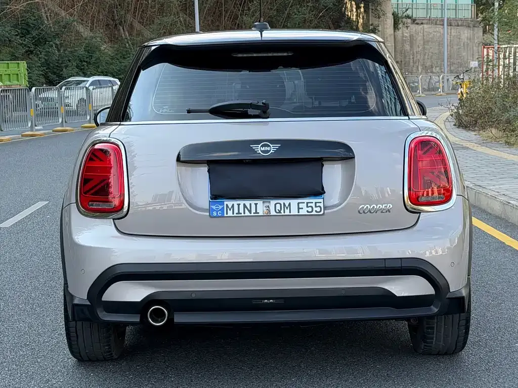 MINI Cooper (3-door) 2024 из CN, фото 3