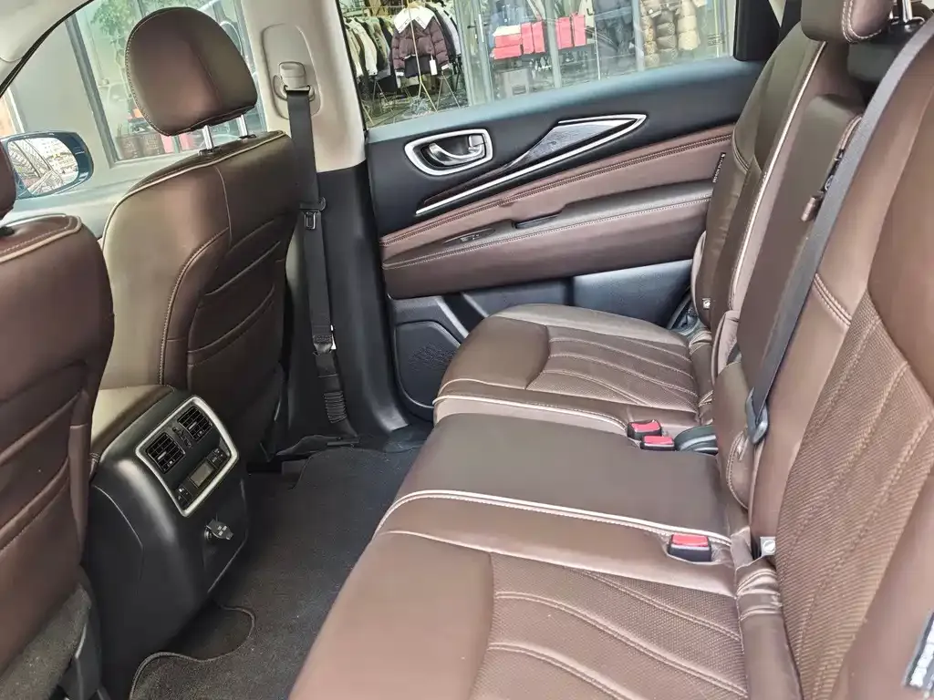 Infiniti QX60 (Import) 2021 из CN, фото 5