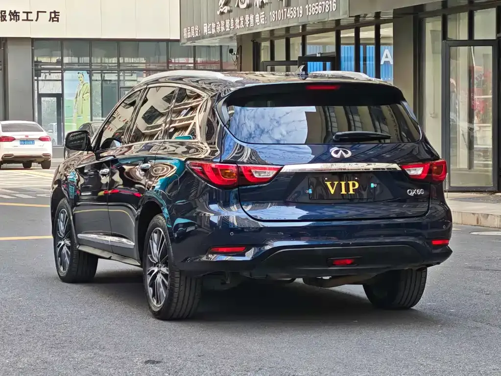 Infiniti QX60 (Import) 2021 из CN, фото 4