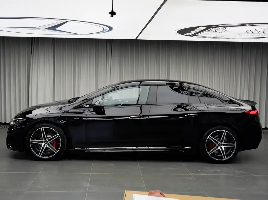 Mercedes-Benz EQE AMG 2023 из CN, фото 2