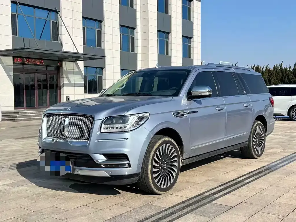 Lincoln Navigator 2022 из CN, фото 1