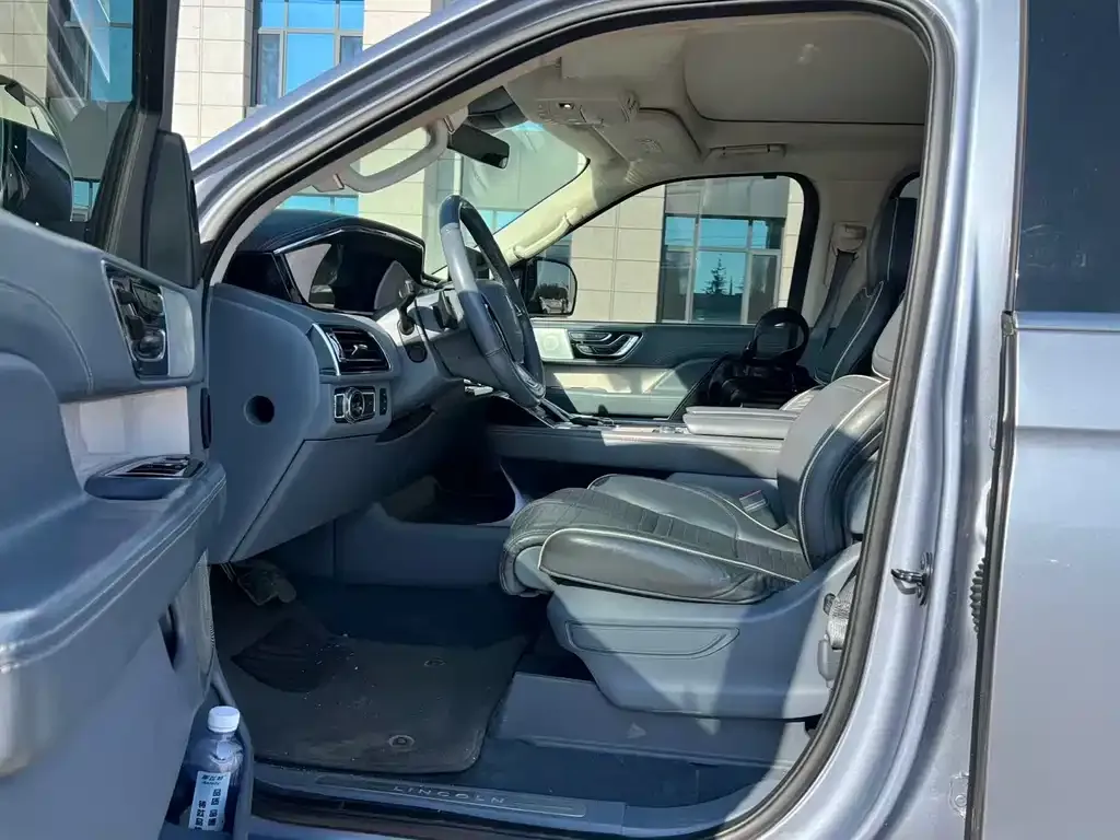 Lincoln Navigator 2022 из CN, фото 5
