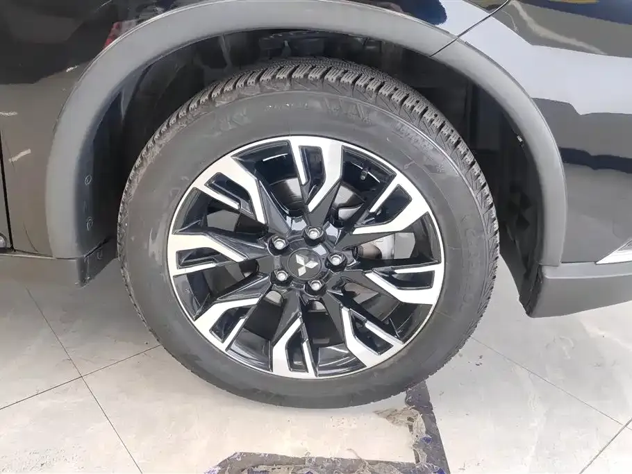 Mitsubishi Outlander 2021 из CN, фото 8
