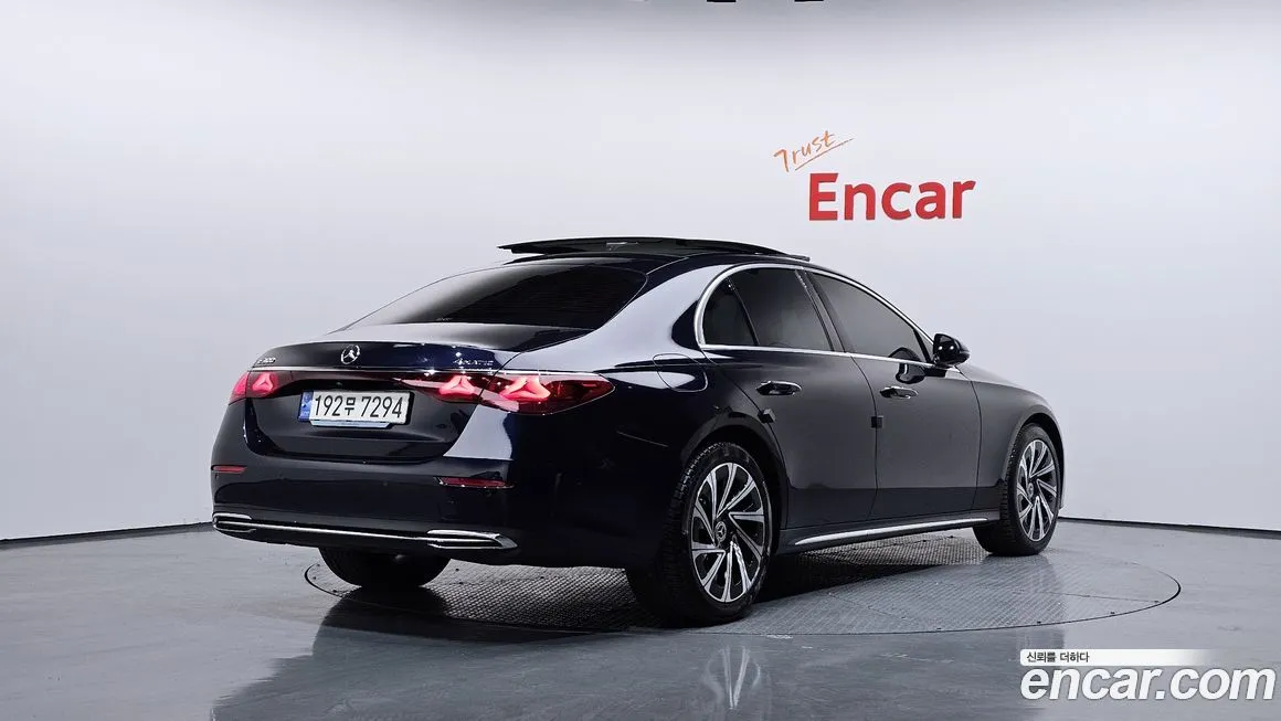 Mercedes-Benz E-Class 2024 из KR, фото 3