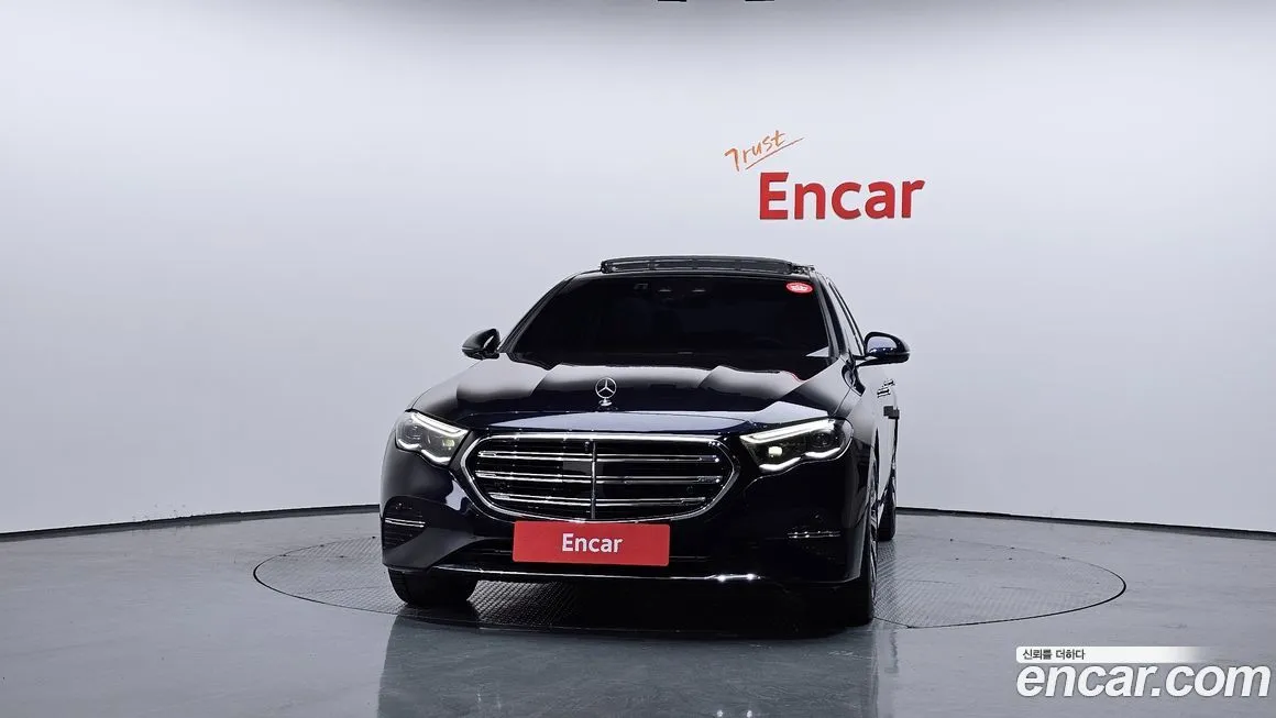 Mercedes-Benz E-Class 2024 из KR, фото 2