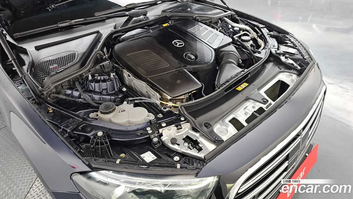 Mercedes-Benz E-Class 2024 из KR, фото 10