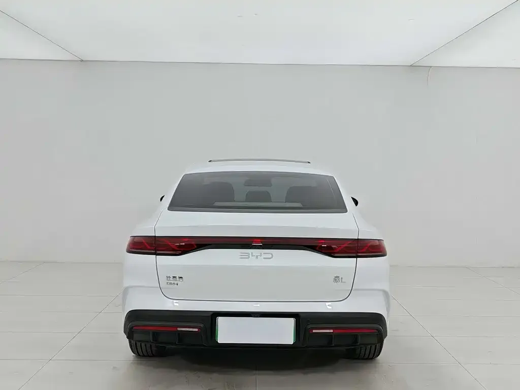 BYD Qin L — фото 6