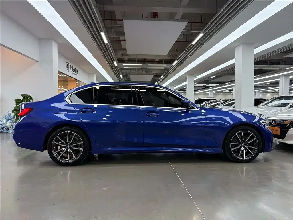 BMW 3 Series 2021 из CN, фото 4