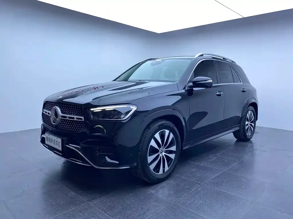Mercedes-Benz GLE — фото 1