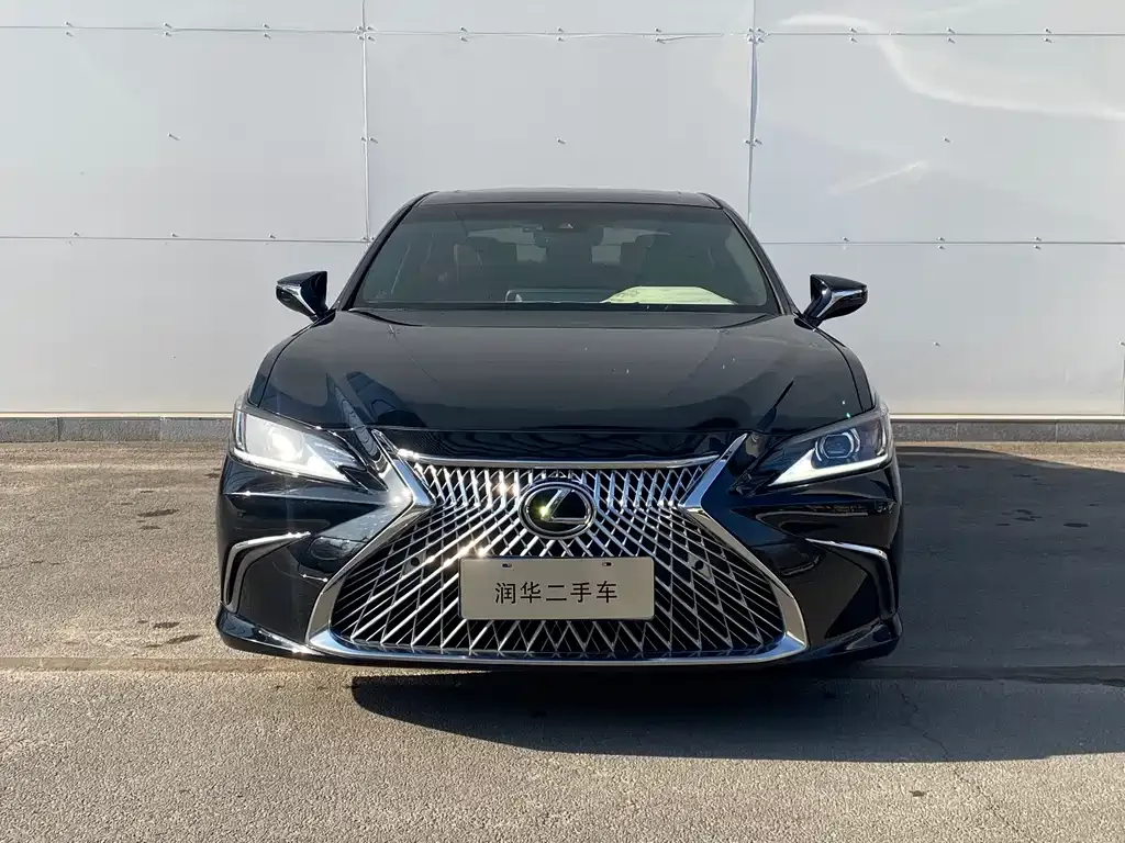 Lexus ES — фото 2