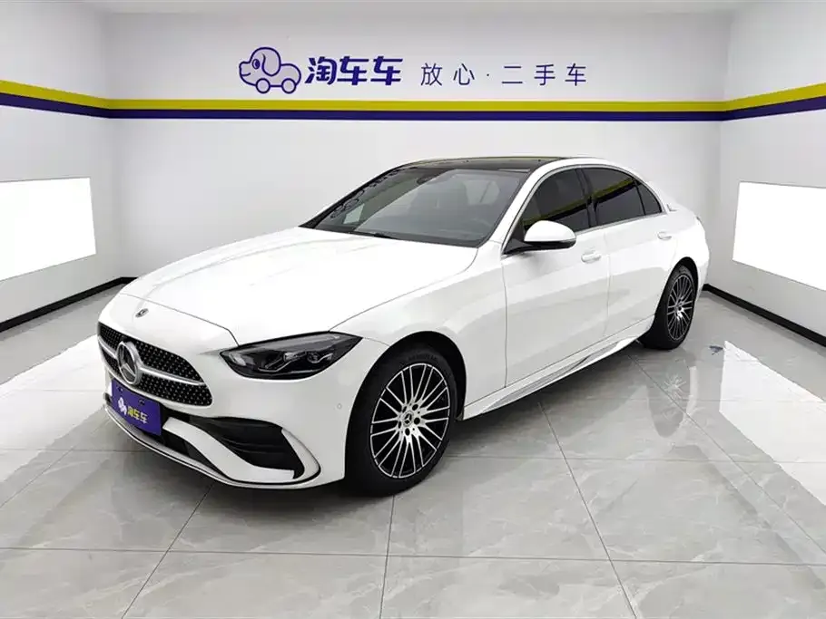 Mercedes-Benz C-Class — фото 1