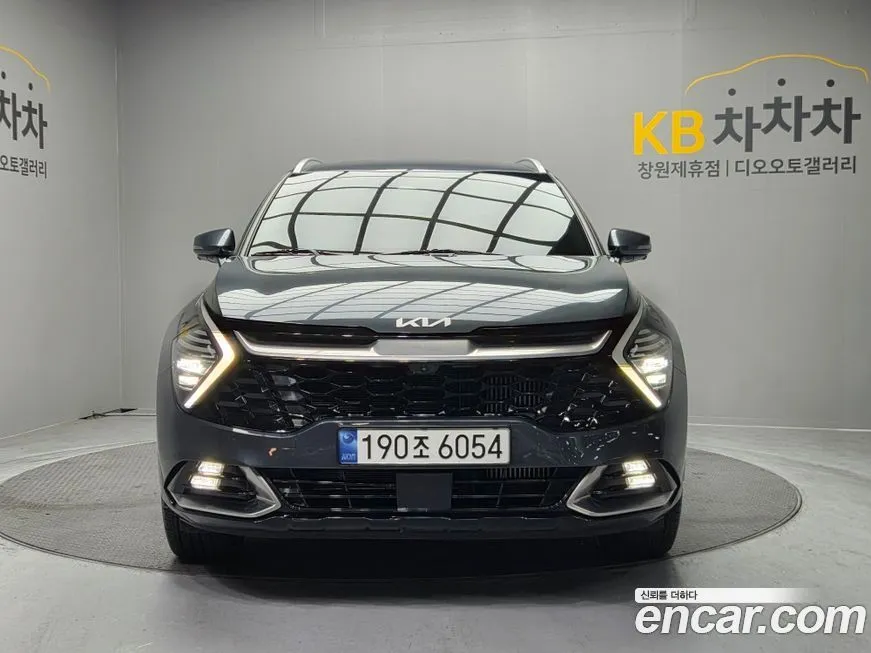 Kia Sportage — фото 1