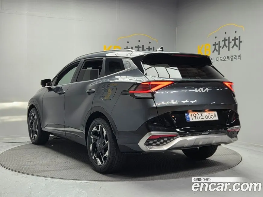 Kia Sportage — фото 10