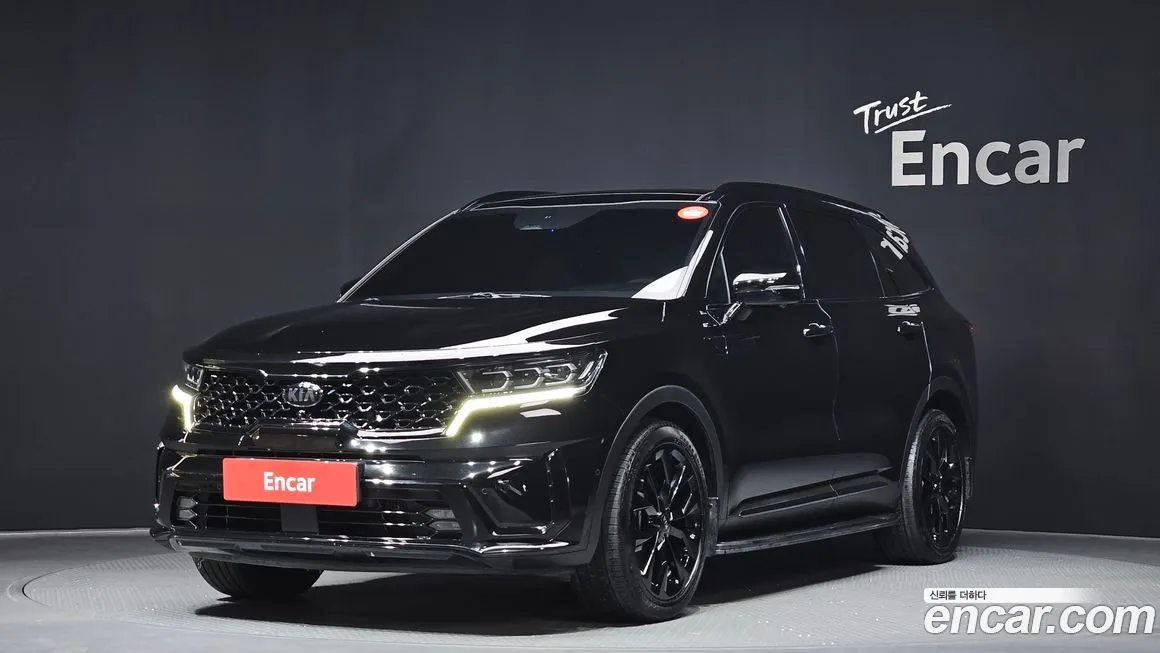 Kia Sorento — фото 1
