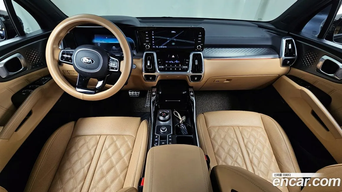 Kia Sorento — фото 9