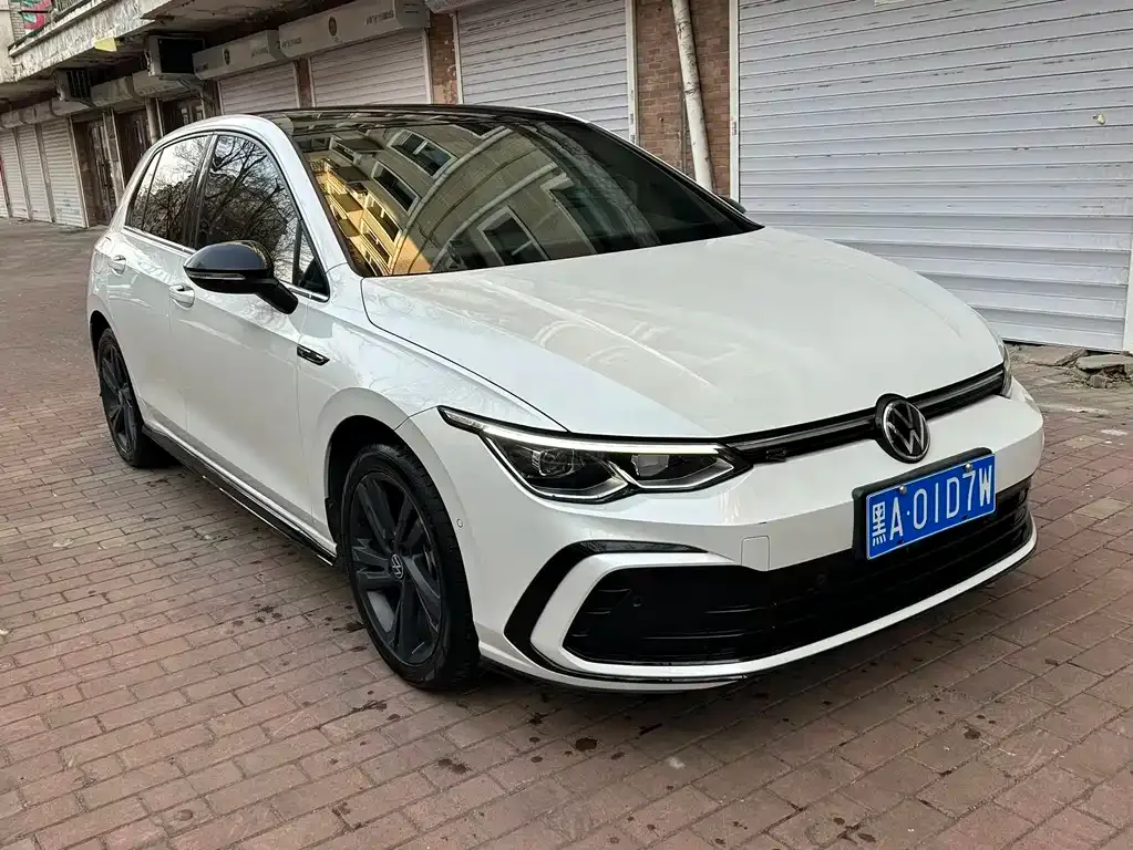 Volkswagen Golf 2022 из CN, фото 3