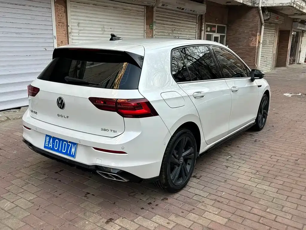 Volkswagen Golf 2022 из CN, фото 4