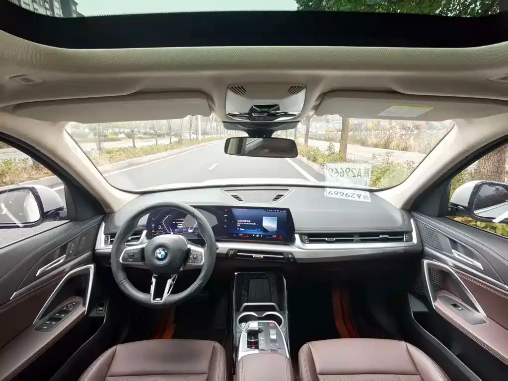 BMW X1 2023 из CN, фото 4