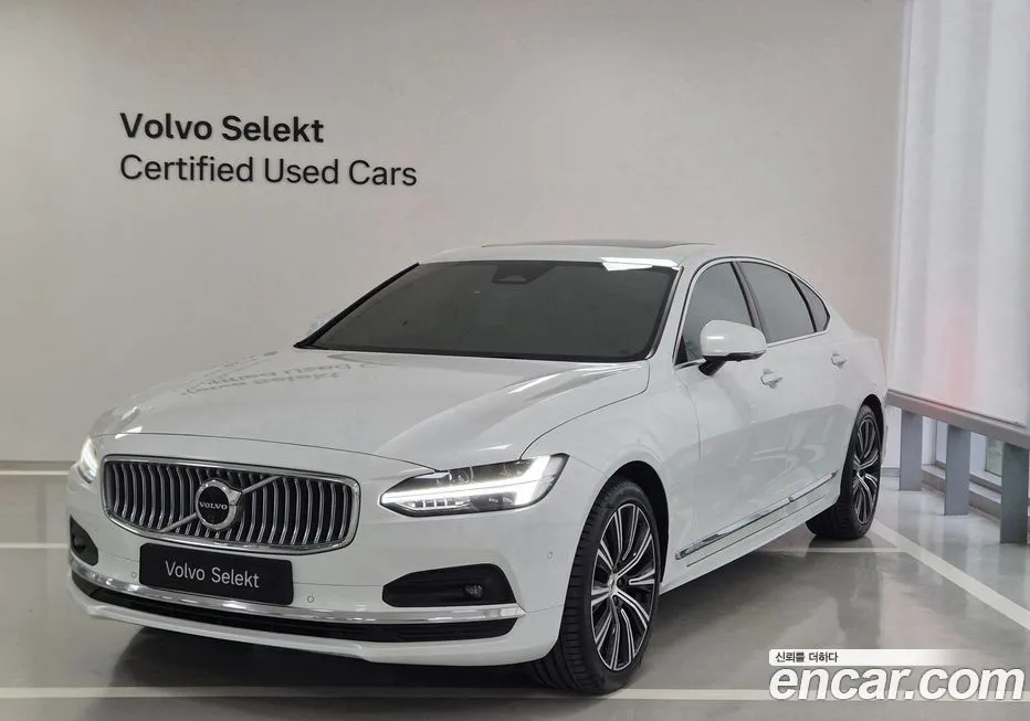 Volvo S90 — фото 1